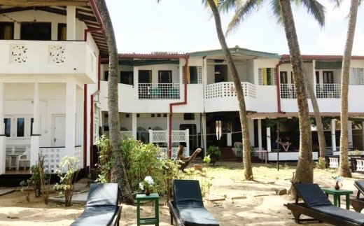 Daphanie Beach Hotel