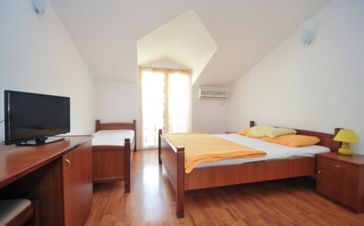Apartments Velji Vinogradi