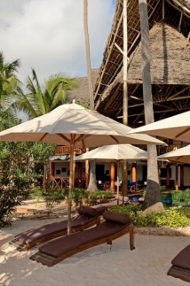 Azanzi Beach Hotel