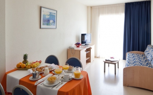 H.Top Royal Sun Suites (Ex Htop Santa Susanna)