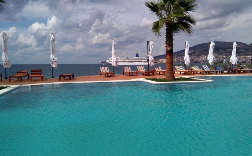 Santa Quaranta Premium Resort