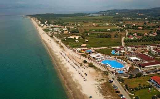 Almyros Beach Resort & Spa