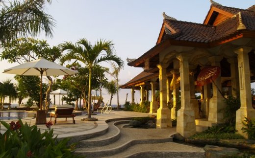 Arya Amed Resort