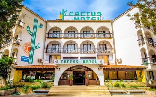 Cactus Hotel