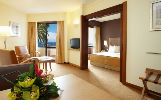 Eden Mar Suite Hotel