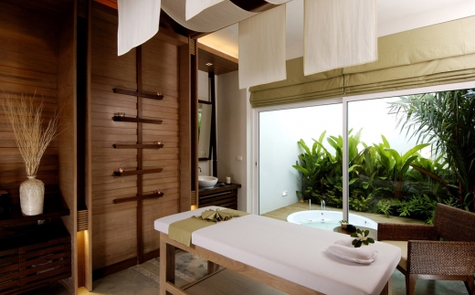 Aleenta Phuket Resort & Spa