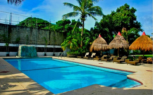 Tonglen Resort