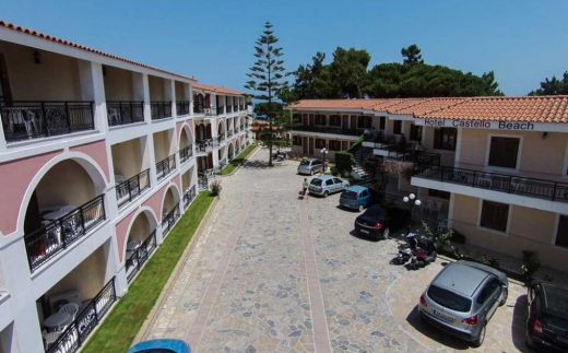 Castello Beach Apart Hotel