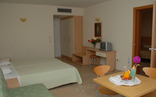 Thinalos Apart Hotel