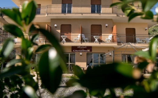 Chrismare Hotel Mazzeo