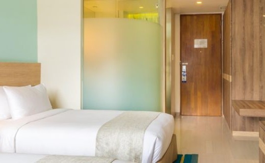 Holiday Inn Express Phuket Patong Beach Central