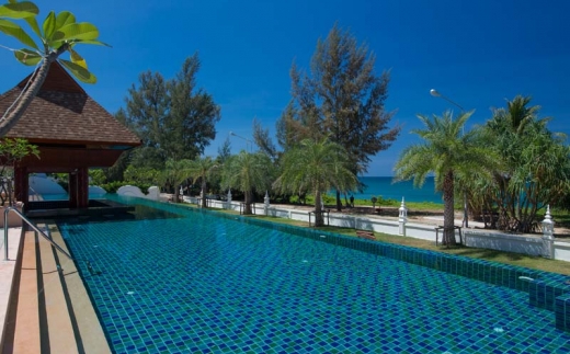 Maikhao Palm Beach Resort