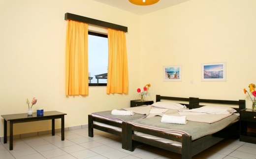 Kaissa Beach Hotel-Apartments