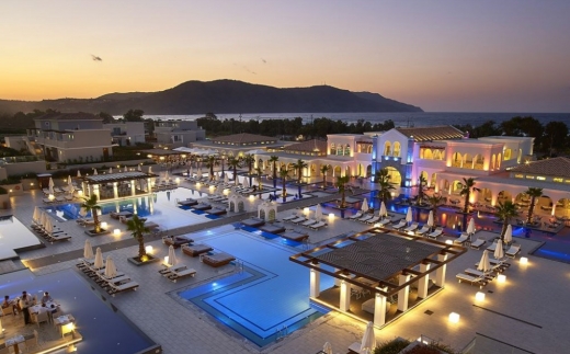 Anemos Luxury Grand Resort