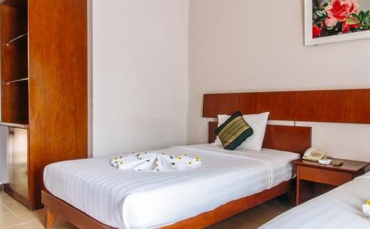 Lazi Beach Resort & Spa