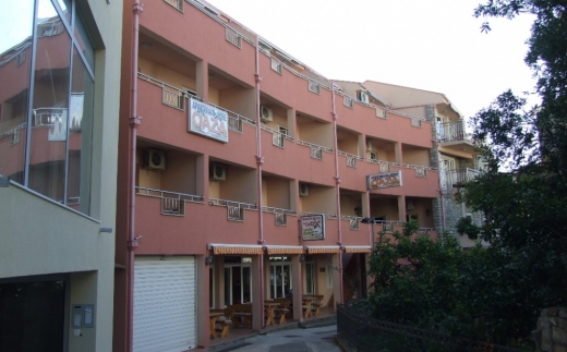 Apartments Oaza I