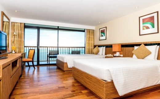 Novotel Hua Hin Cha Am Beach Resort & Spa