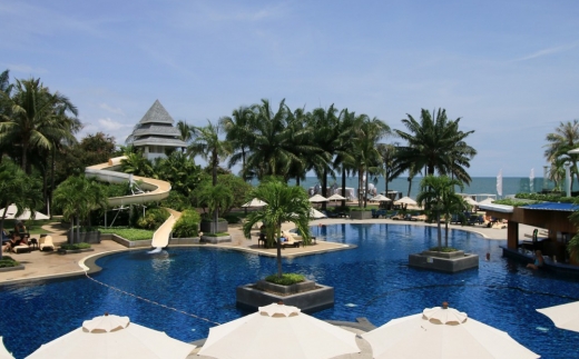 Novotel Hua Hin Cha Am Beach Resort & Spa