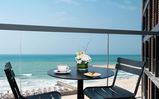 Wyndham Garden Ajman Corniche