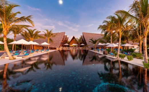 Movenpick Resort Kuredhivaru Maldives