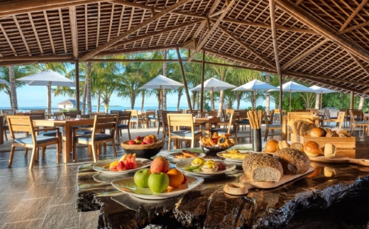 Kuredhivaru Resort And Spa (Ex. Movenpick Resort)