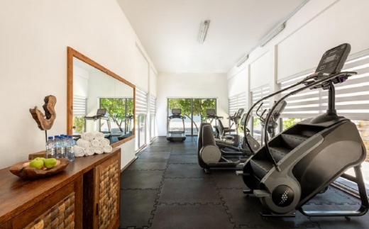 Kuredhivaru Resort And Spa (Ex. Movenpick Resort)