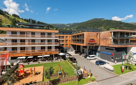 Alpenparks Hotel & Apartment Central