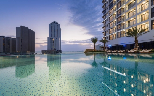 Melia Vinpearl Nha Trang Empire