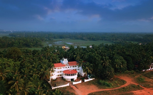 Treehouse Silken Sands