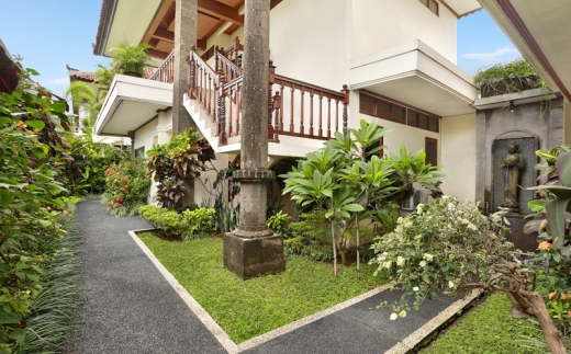 The Batu Belig Hotel & Spa