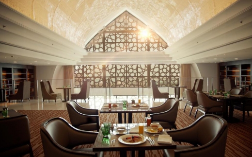 Bab Al Qasr Hotel