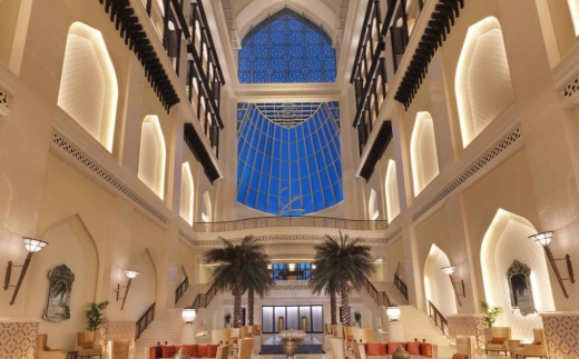 Bab Al Qasr Hotel