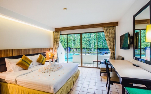 Karon Whale Resort