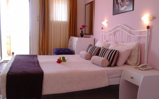 Creta Suites