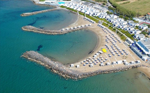 Knossos Beach Bungalow