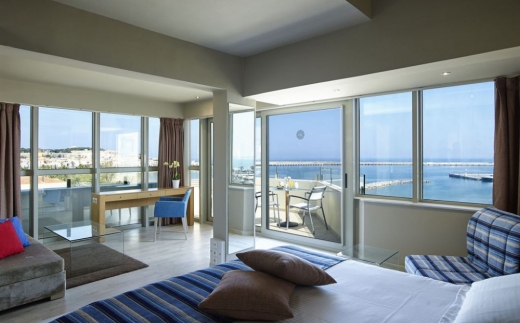 Kyma Suites Beach