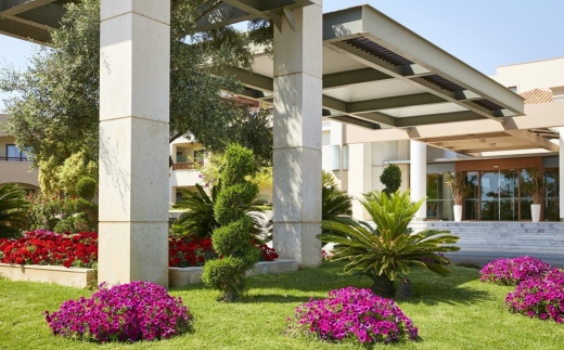 Minoa Palace Resort & Spa Hotel