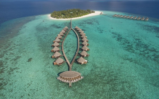 Angaga Island Resort