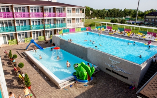 Sea Breeze Resort Гостиница