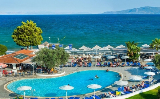 Grand Blue Hotel Eretria