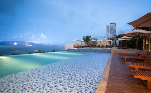 Vinpearl Condotel Beach Front Nha Trang