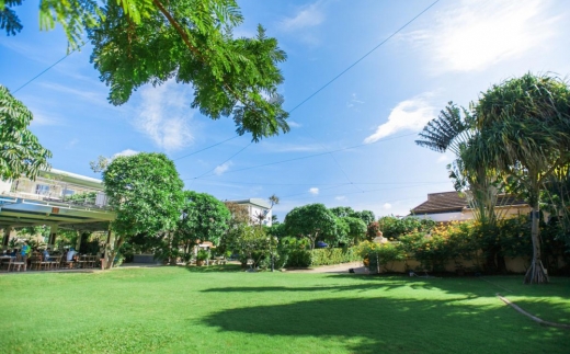 The Chalong Beach Hotel