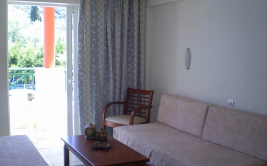 Damia Hotel Apartments