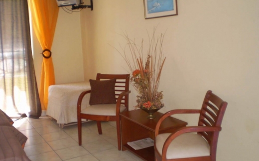 Damia Hotel Apartments