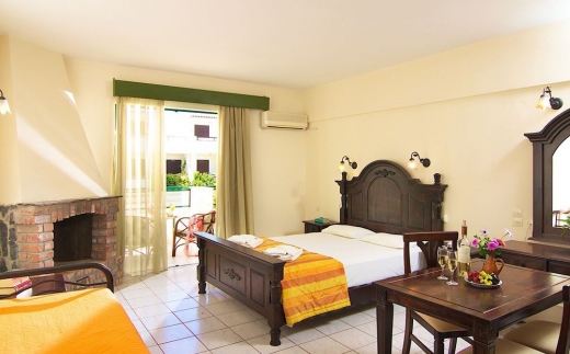 Trefon Aparthotel & Family Suites