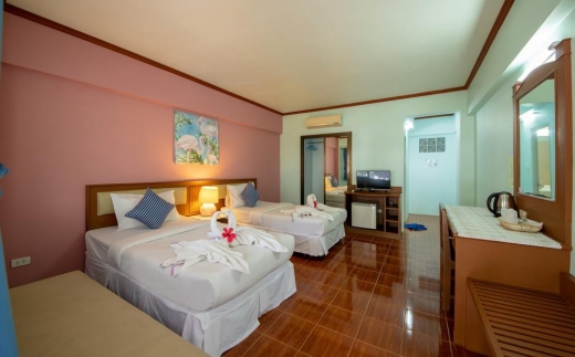 Bay Beach Resort