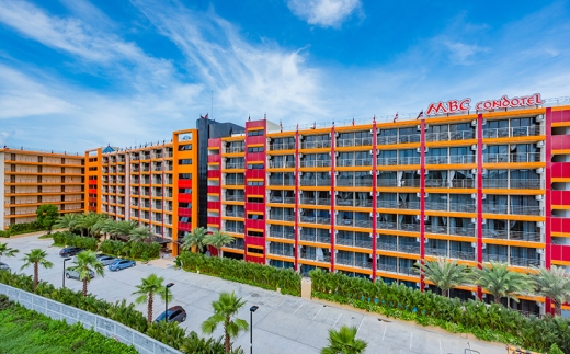 Mai Khao Beach Condotel
