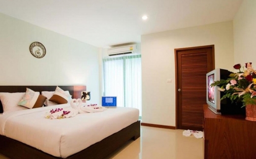 Deva Suites Patong Hotel