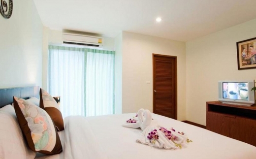 Deva Suites Patong Hotel