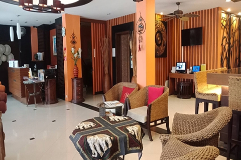 Deva Suites Patong Hotel